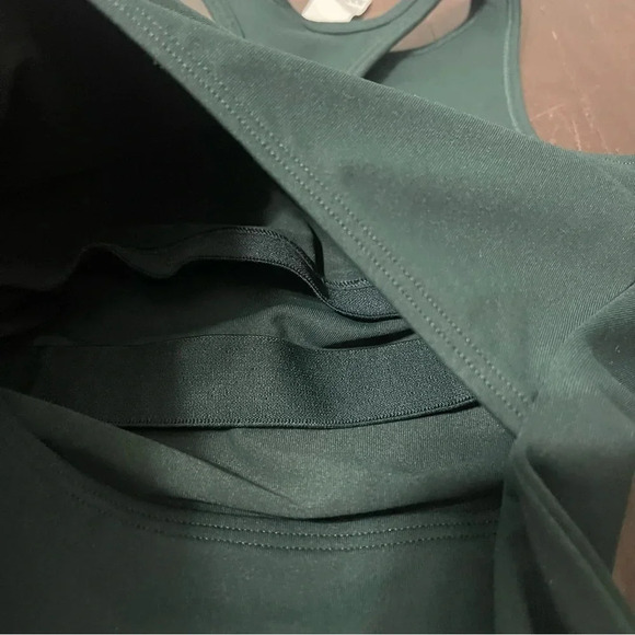 NWT Fabletics Lillian Cut Out Bodysuit Women’s XXS Dark Pine Green Racerback - Picture 8 of 8